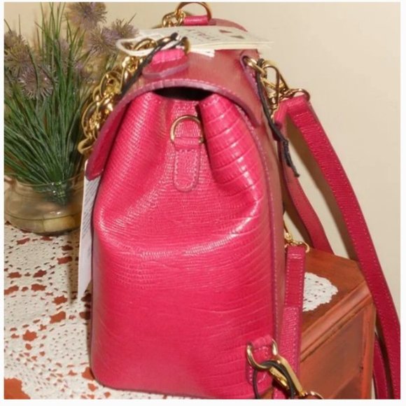 NWT Divina Firenze Ruby Red Italian Leather Convertible Shoulderbag main image 4
